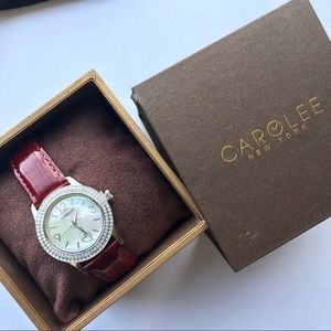 NWT Carolee silver round Watch  leather band.